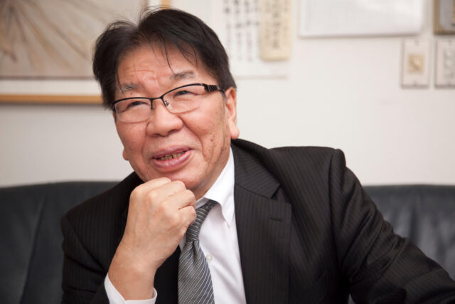 新田國夫