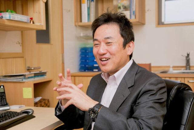 高橋昭彦