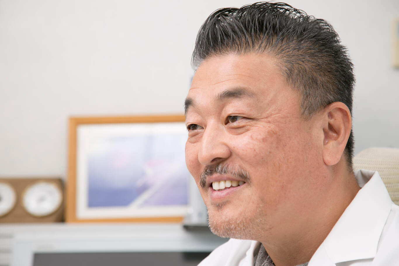緒方哲郎